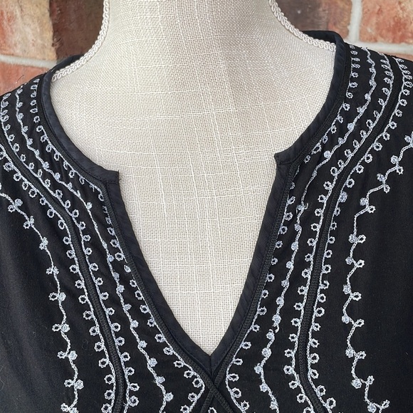 Lucky Brand Tunic‎ With Sparkle Embroidery - Picture 4 of 10